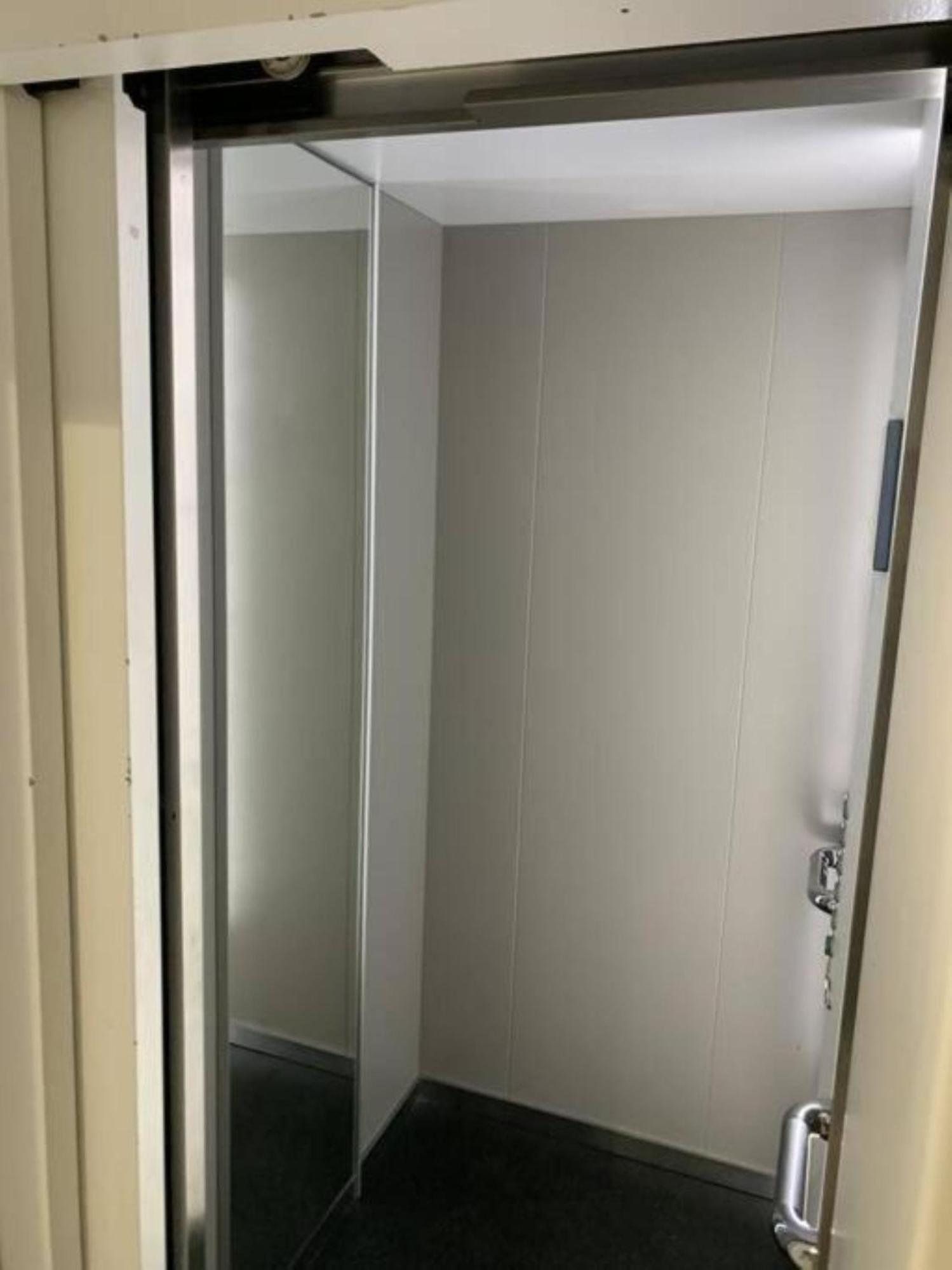 Diseno Moderno Y Confort En Puerta Del Angel Apartamento *